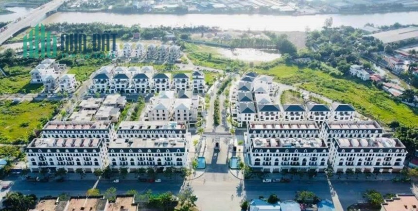 Giảm giá bán lỗ Biệt Thự Làng VIệt Kiều- Lê Chân 240m 3 tầng GIÁ 9.6 tỉ cực đẹp