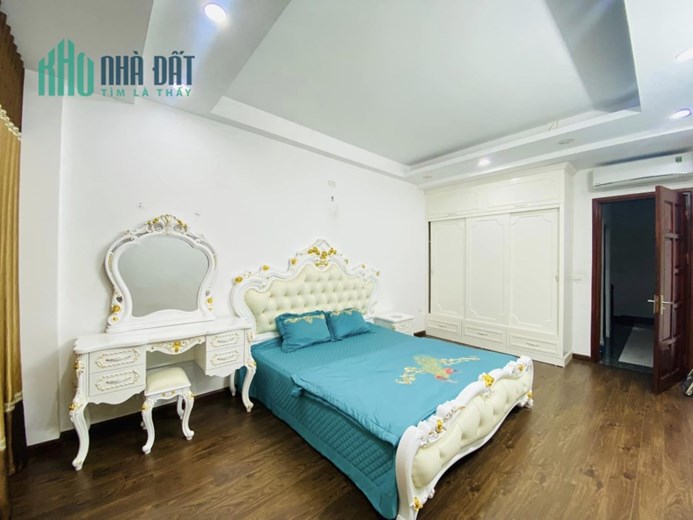 Bán Nhà Phố Bạch Mai, HBT, 51m2, 5 Tầng, 6PN, 5 Tỷ 35, Oto Cách Nhà 7m, Ngõ 2 OTO Tránh, Dân Xây