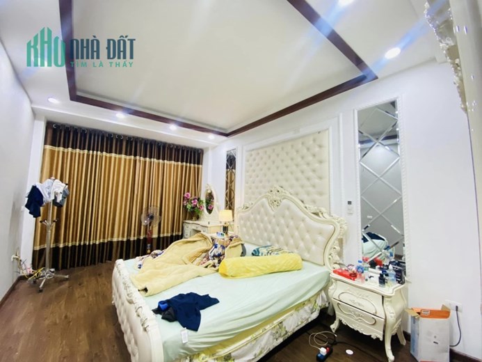 Bán Nhà Phố Bạch Mai, HBT, 51m2, 5 Tầng, 6PN, 5 Tỷ 35, Oto Cách Nhà 7m, Ngõ 2 OTO Tránh, Dân Xây