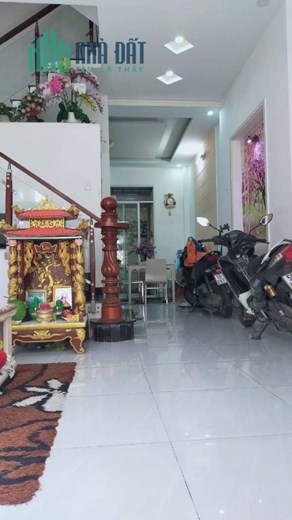 Âu Dương Lân P3. Quận 8 Chủ Kẹt Tiền Bán Gấp Nhà DT 34m. 2PN. Giá 3 tỷ 390 Tr Thương Lượng Trực