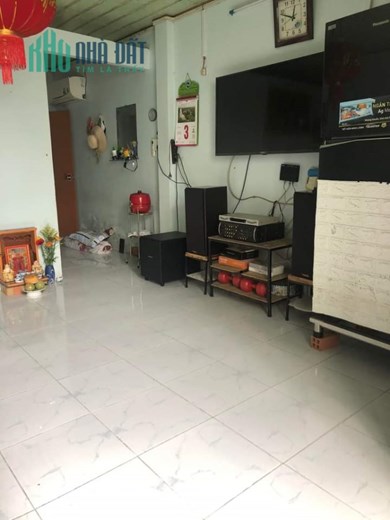 Cần Tiền Bán Gấp Nhà Hưng Phú. Quận 8 DT.30M. Nhà 2 Tầng 2PN Giá 3 Tỷ Nhỉnh Thương Lượng