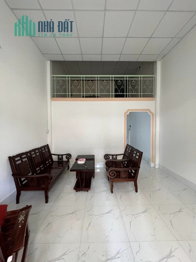 Bán nhà Tân Hưng Thuận Quận 12 - Chỉ nhỉnh 4 Tỷ có nhà 02 mặt tiền hẻm xe tải diện tích khủng 91M2