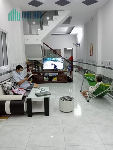 SÁT VÁCH TÂN PHÚ - HẺM XE HƠI 6M VÀO TẬN BẾP - 51M2 - NHÀ MỚI - CHỈ 4.X TỶ