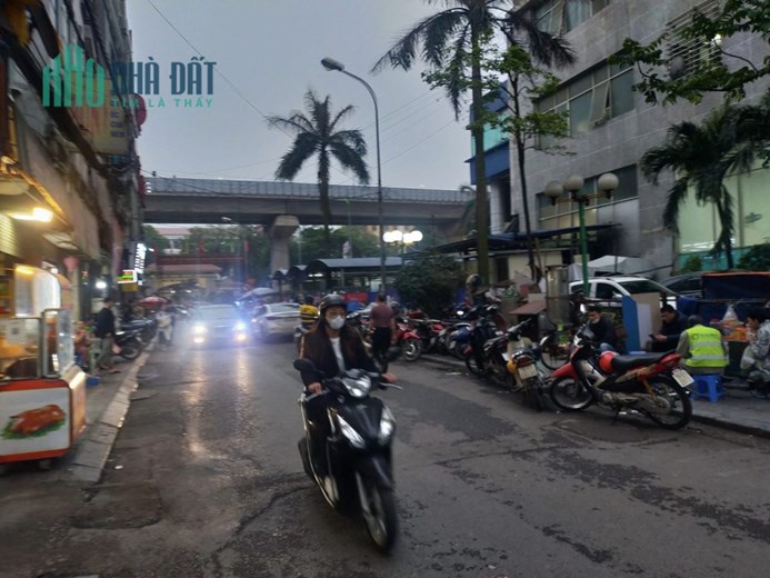 CHO THUÊ NHÀ NGUYÊN CĂN 2 TẦNG TẠI CẦU ĐƠ 2 - GẦN ĐƯỜNG QUANG TRUNG - ĐIỂM XE BUÝT GA TÀU ĐIỆN -