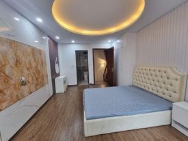 Bán tòa CCMN Yên Lãng Đống Đa 8 tầng thang máy 14 phòng doanh thu gần 100tr/ háng nhỉnh 11 tỷ