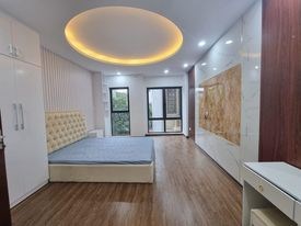 Bán tòa CCMN Yên Lãng Đống Đa 8 tầng thang máy 14 phòng doanh thu gần 100tr/ háng nhỉnh 11 tỷ