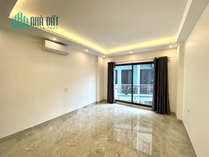Bán nhà Ngọc Thụy, Long biên. Nhà mới xây với thiết kế tinh tế, hiện đại, tối ưu công năng sử dụng,
