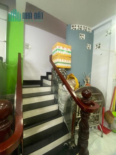 chính chủ gấp bán nhà 3 tầng quốc lộ 1A, hẻm xe hơi 5m, 53m2 chỉ 4.68 tỷ