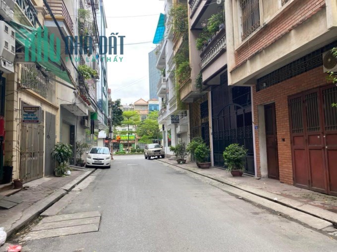 Chủ cần thanh khoản gấp, nhà Trung Kính - Cầu Giấy, 50 m2 x 4 tầng, ô tô tránh, 12.5 tỷ