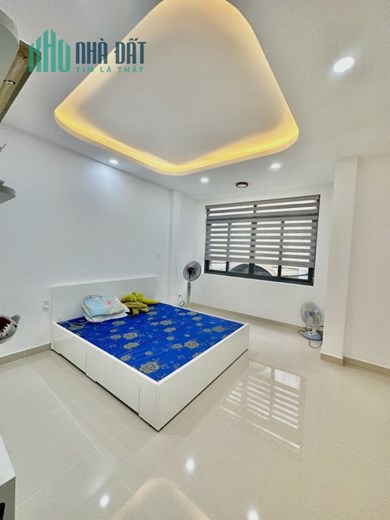 Bán nhà Tô Hiệu 58m2 - HXH - 3 Tấm mới đẹp BTCT ở liền