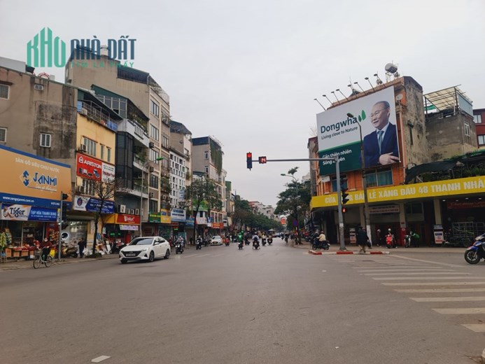 Bán nhà mặt phố Thanh Nhàn, Hai Bà Trưng, 101m, 3 tầng, mặt tiền 5.5m, kinh doanh, giá 34