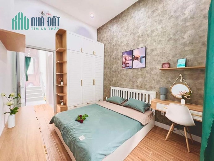 Nhà mới 2 tầng 2 mê Tô Hiệu đầy đủ nội thất 2,x tỷ