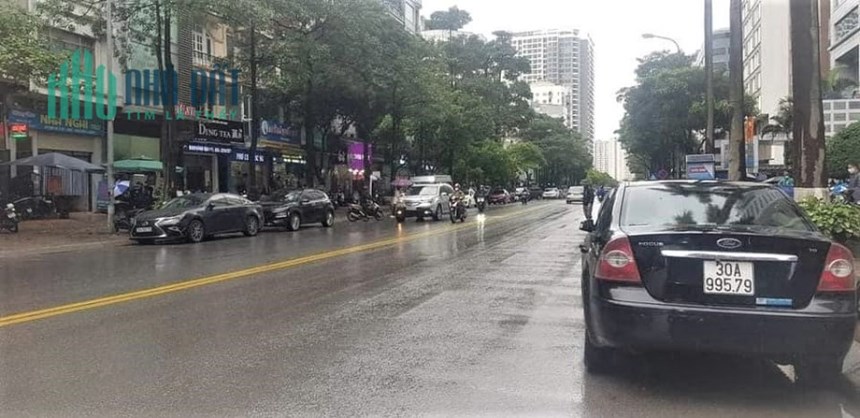 Bán nhà Duy Tân, Kinh Doanh, vỉa hè ô tô tránh, hai thoáng, 100m 28 tỷ