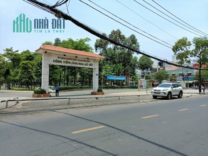 Bán nhà kê CV Làng Hoa, Lê Văn Thọ, Phường 11, Gò Vấp, 105m2, Giá chỉ 4 tỷ 8