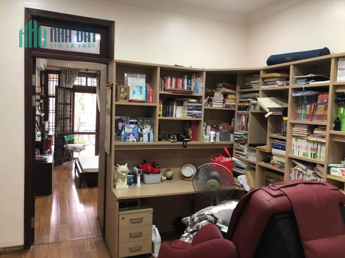 Bán biệt thự Mỹ Đình, căn góc, thang máy, Gara ô tô, 150m mt 20m 34.x tỷ