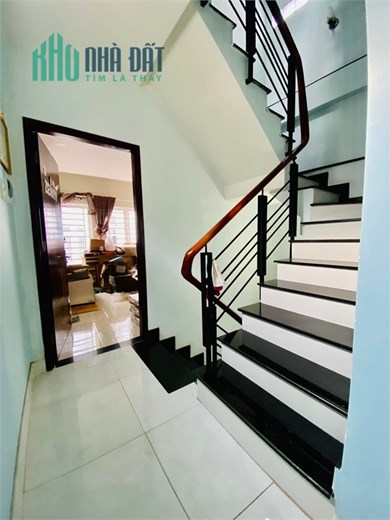 NGỘP BANK HẠ 3 TỶ 6- CONTAINER ĐỖ CỬA- TRẦN QUÝ CÁP BÌNH THẠNH- 4 TẦNG BTCT - 0902811588