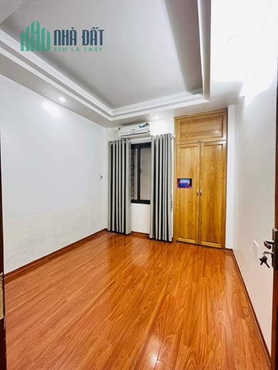 Bán nhà Phố KHƯƠNG ĐÌNH, THOÁNG TRƯỚC SAU, diện tích 41m2, 5 tầng, giá 4,1 tỷ.