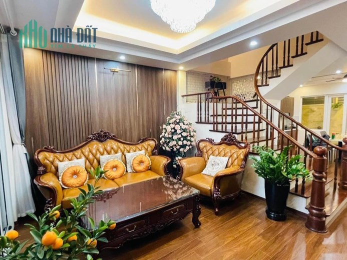 BÁN NHÀ NGÕ 97 VĂN CAO, QUẬN BA ĐÌNH, NGÕ 2 Ô TÔ TRÁNH,NHÀ MỚI THIẾT KẾ ĐẸP, FULL NỘI THẬT, GẦN HỒ