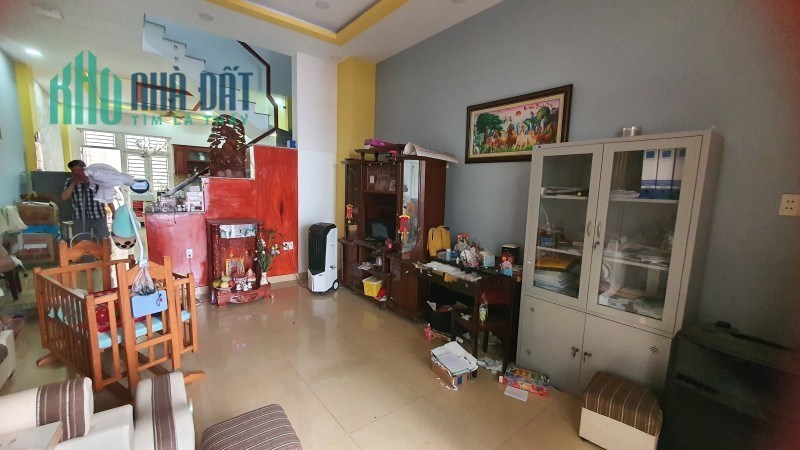 Bán Nhà HXH Quốc Lộ 13 Nhà mới tinh 3 tầng ở ngay