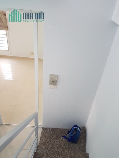CHO THUÊ NHÀ NGUYÊN CĂN 21/3 HỒ HẢO HỚN, PHƯỜNG CÔ GIANG, QUẬN 1