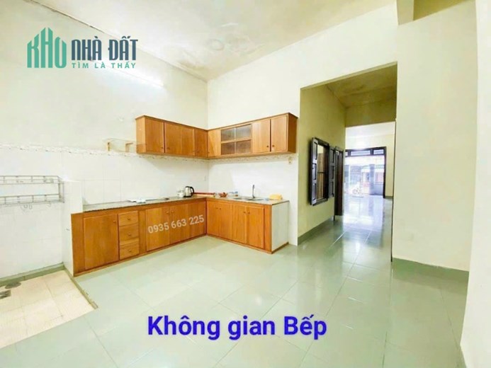 BÁN NHÀ MẶT TIỀN KINH DOANH NHA TRANG KHÁNH HÒA 126m2