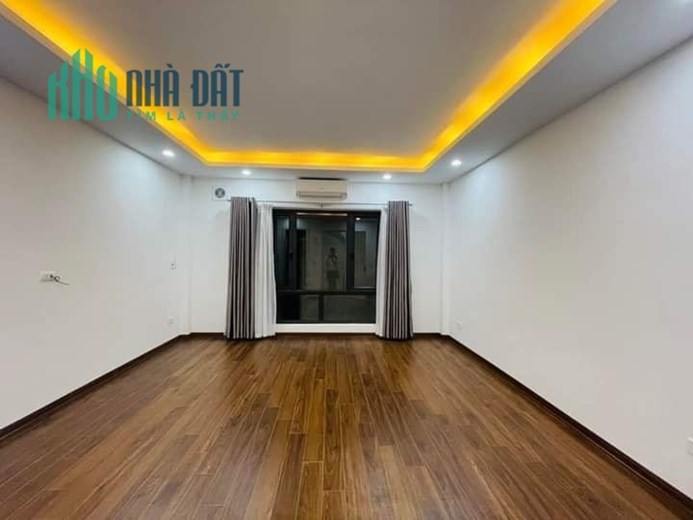 Bán Nhà #HUỲNH_THÚC_KHÁNG 50m2. CÓ GARA. Ô TÔ ĐỖ CỬA. Đẹp Như Khách Sạn. Nội Thất Cao Cấp 7.32TỶ