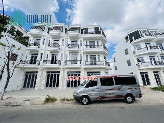 Bán nhà mới xây, MT Tỉnh Lộ 10, Tân Tạo, Bình Tân, full nội thất, DT 4x21m LH 0908714902 aN