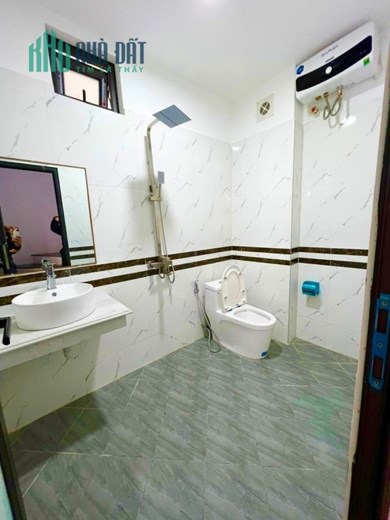 BÁN NHÀ VÕNG THỊ-VÀI BƯỚC RA HỒ TÂY-LÔ GÓC THOÁNG MÁT