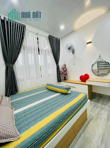 Bán nhà Ngô Thì Nhậm 55m2, 5 tầng, 10.5 tỷ KINH DOANH ĐỈNH - GẦN CHỢ BÔNG ĐỎ - VỈA HÈ RỘNG THÊNH