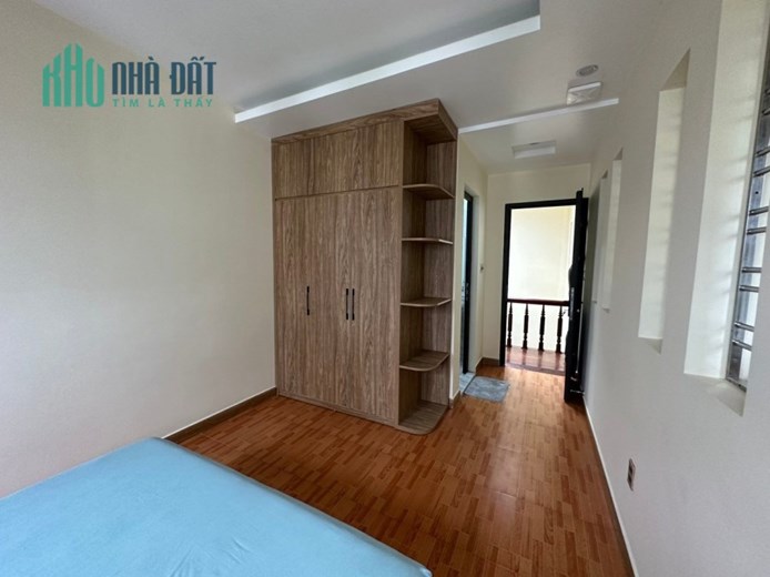 Cho Thuê Cả Nhà Văn Cao 5 ngủ khép kín Quá Hợp Lý