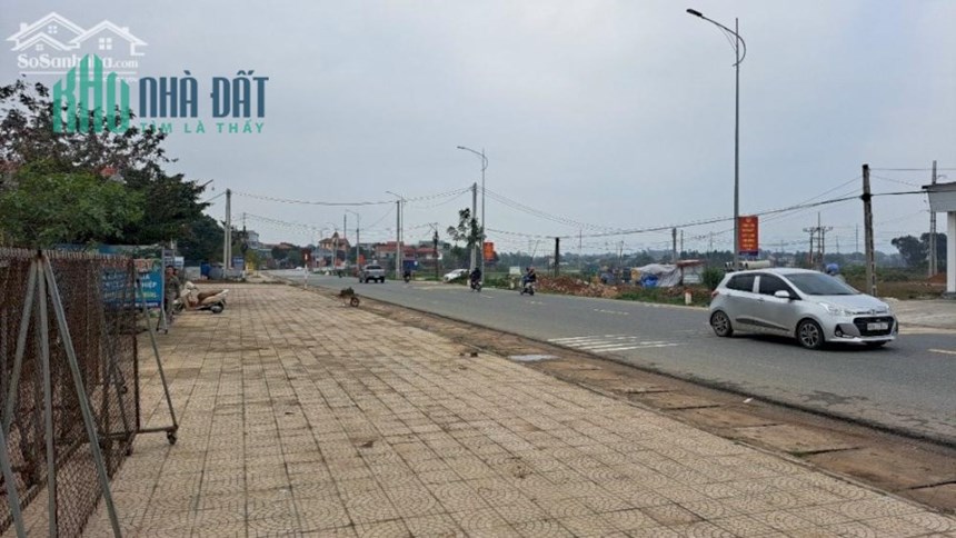 Bán đất Mặt tiền đường Đồi Vàng, Ba sao đường lớn, Gần trường THCS Ba Sao Chỉ 25tr/m2