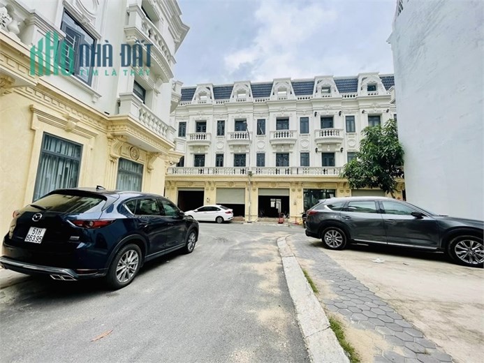 Thanh toán 30% nhận ngay nhà 1 trệt 3 lầu_KDC Bảo Yến 4,5x16m sổ riêng công chứng sang tên ngay