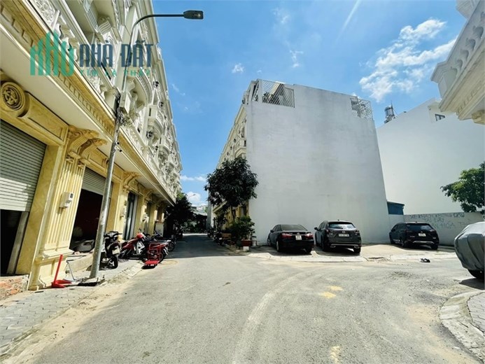 Thanh toán 30% nhận ngay nhà 1 trệt 3 lầu_KDC Bảo Yến 4,5x16m sổ riêng công chứng sang tên ngay
