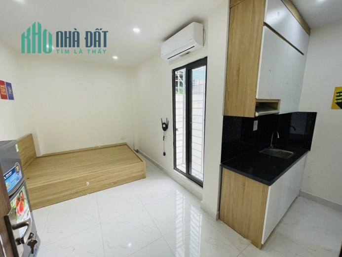 BÁN NHÀ  PHỐ CỰ LỘC 50M*7T THANG MÁY 12PHÒNG DT 70TR/THÁNG NHỈNH 8 TỶ LH0975124520