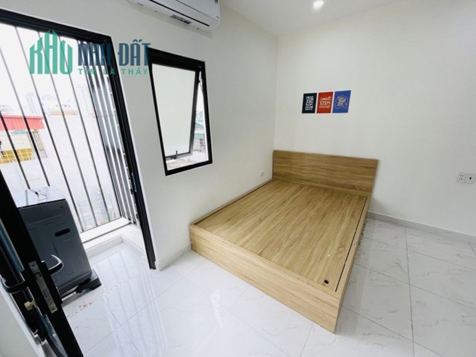 TÒA CCMN PHỐ CỰ LỘC 50M*7T THANG MÁY 12PHÒNG DT 70TR/THÁNG NHỈNH 8 TỶ LH 0817606560