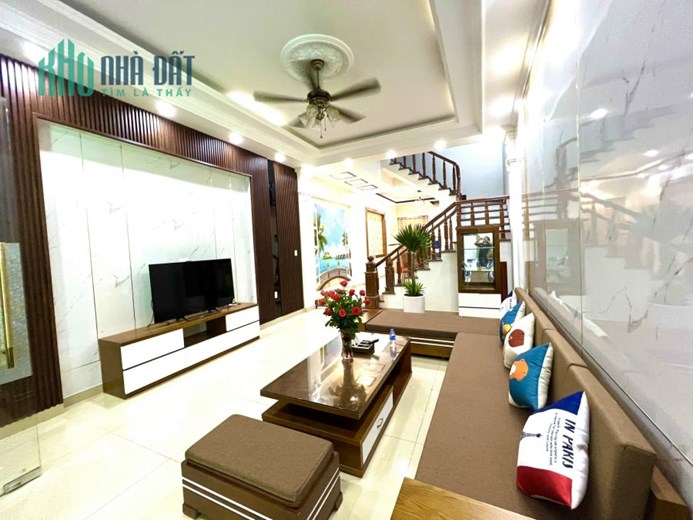 CHO THUÊ NHÀ MẶT NGÕ PHỐ TÂY VĂN CAO - 7 PHÒNG NGỦ KHÉP KÍN