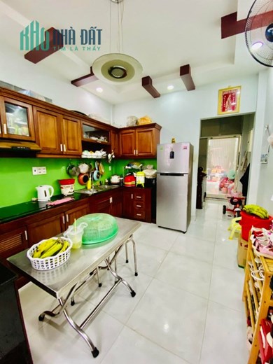 Bán nhà đường Trần Quý Cáp quận Bình Thạnh diện tích 46m2 giá thương lượng