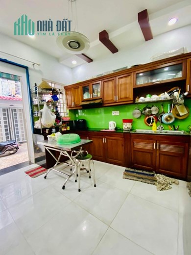 Bán nhà đường Trần Quý Cáp quận Bình Thạnh diện tích 46m2 giá thương lượng