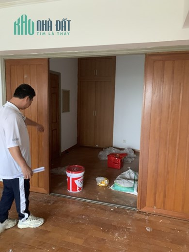 Cho thuê văn phòng mặt phố Kim Đồng, 120m2, từ 5tr