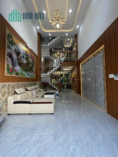 NHÀ CỰC DẸP HÀ HUY GIÁP 4 LẦU 4,9 TỶ