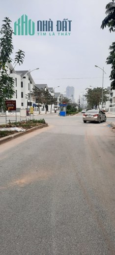 Bán gấp 100m2 đất dịch vụ Dương Nội, Hà Đông, rộng 10m, ô tô, vỉa hè giá 10.5 tỷ
