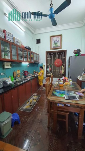 Bán nhà Tây Sơn Đống Đa Ngõ to ,sân rộng ,giá 5.45 tỷ .