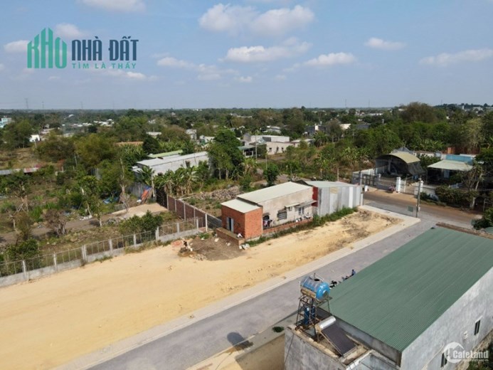 7.2 X 35 m Biệt thự view suối xinh như Đà Lạt tại Ngã 3 cao tốc Dầu Giây 2.3 tỷ