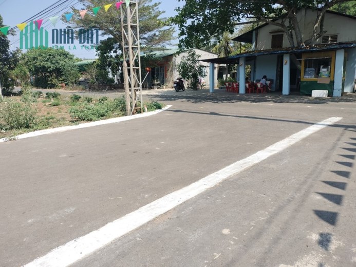 7.2 X 35 m Biệt thự view suối xinh như Đà Lạt tại Ngã 3 cao tốc Dầu Giây 2.3 tỷ
