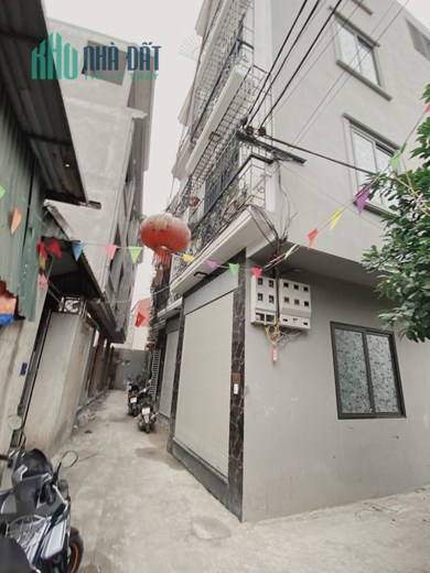 Nhà đẹp 1,8 tỷ - Thanh Oai - 3km Đại học Đại Nam,Ba la.
