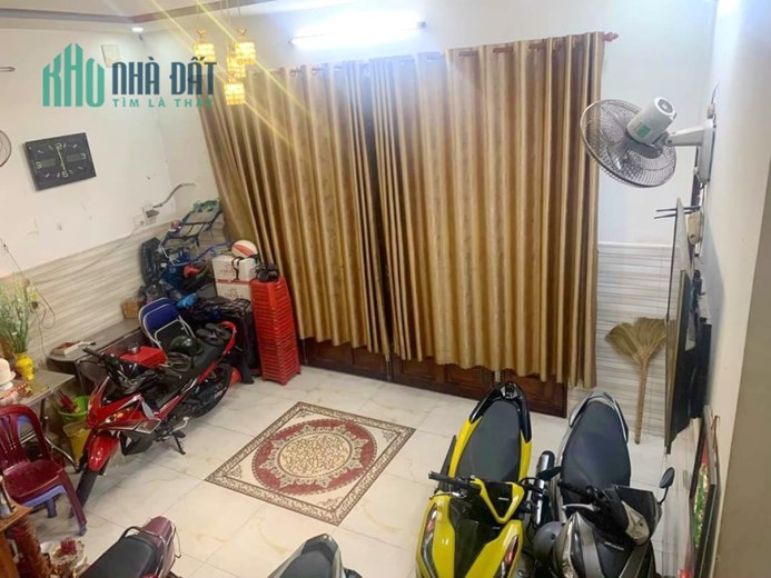 Nhà bán 3 Tầng gần MT đường Liên Tỉnh 5 - P5Q8 - Giá : 5.5 Tỷ (TL)