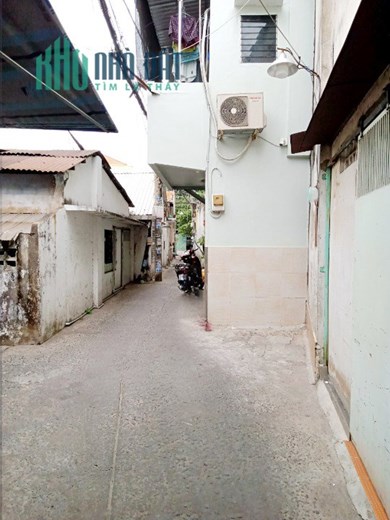 Nhà bán 2 mặt hẻm Hưng Phú P8Q8 - Giá : 2 Tỷ 950 (Thương lượng)