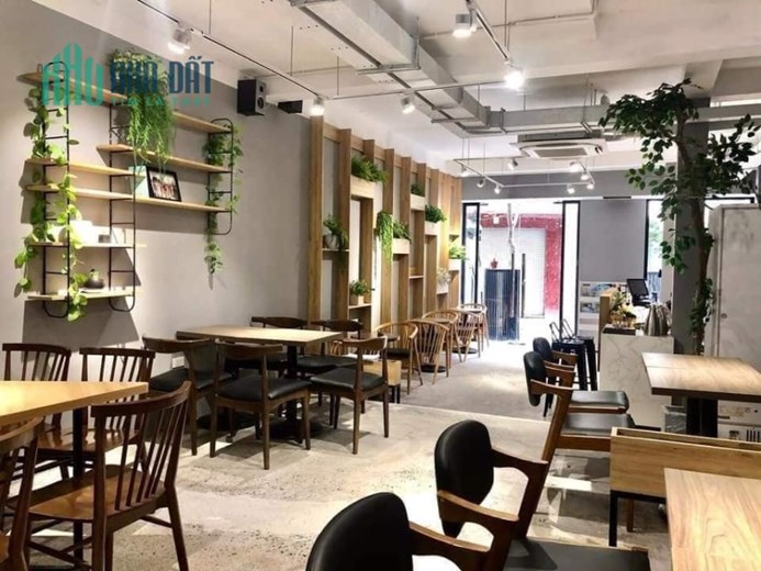 Cho thuê nhà mặt phố Đại Cồ Việt 91m2 - 2 Tầng, 25tr/tháng.