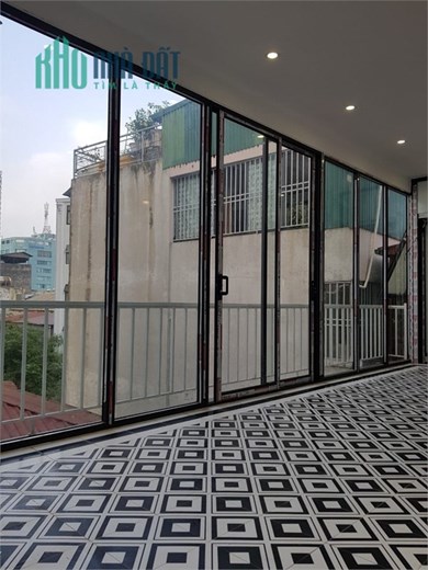 SỐT! Bán nhà ngõ rộng 508 sát đường Láng 5 tầng mt 4.5m 5.5 tỷ có thương lượng