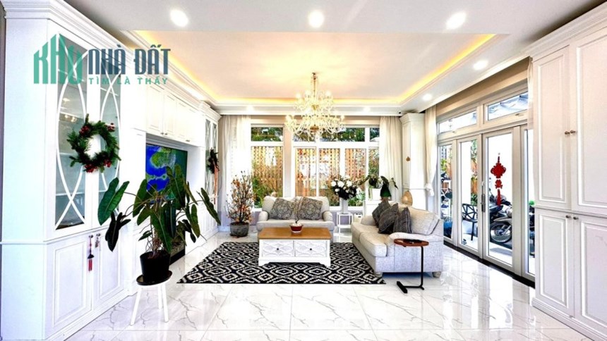 BIỆT THỰ TRUNG TÂM TP ĐÀ LẠT SÂN VƯỜN HẺM XE HƠI TP ĐÀ LẠT, LÂM ĐỒNG